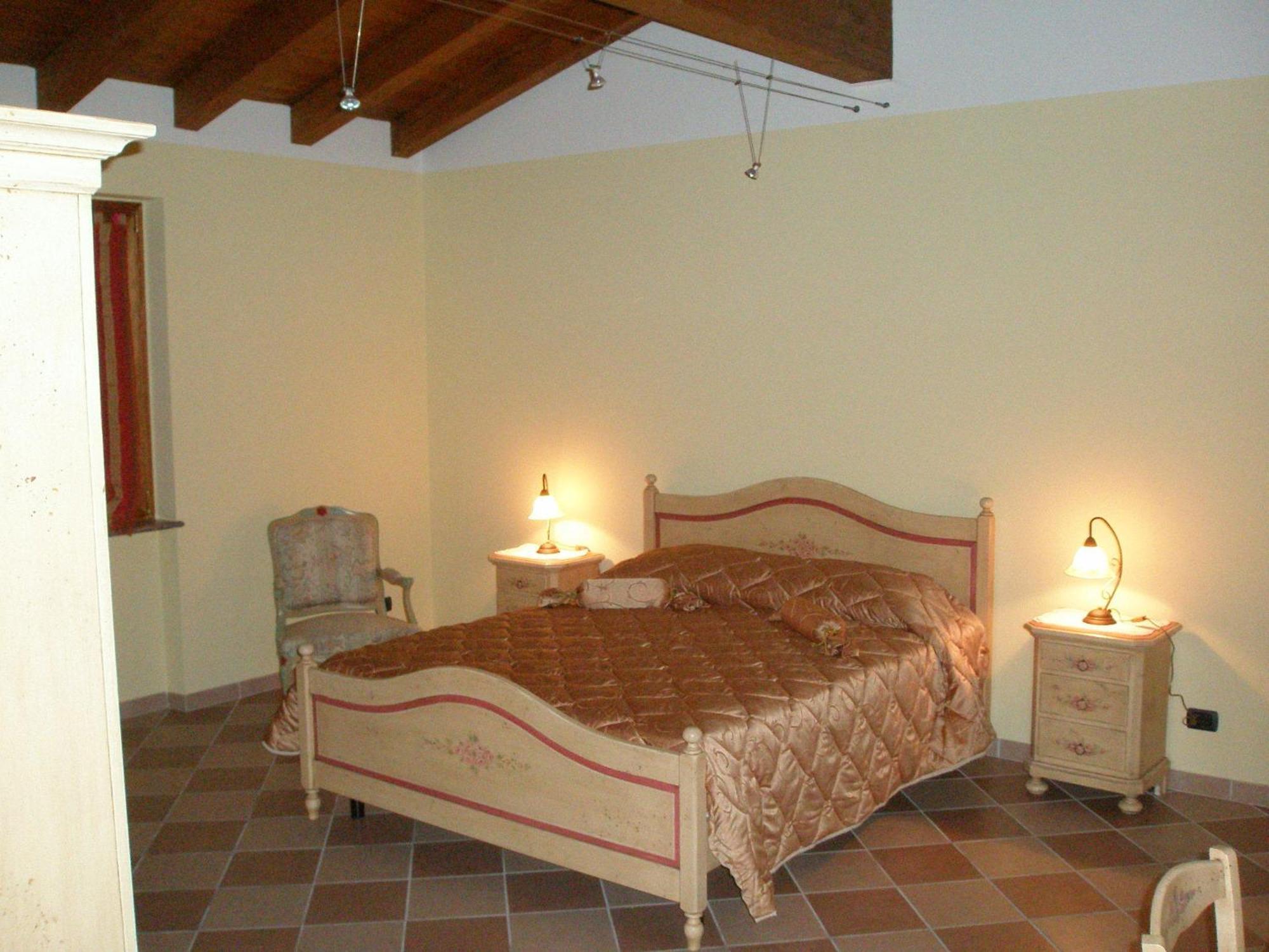 Bed And Breakfast Il Faggio Povegliano Veronese Eksteriør bilde