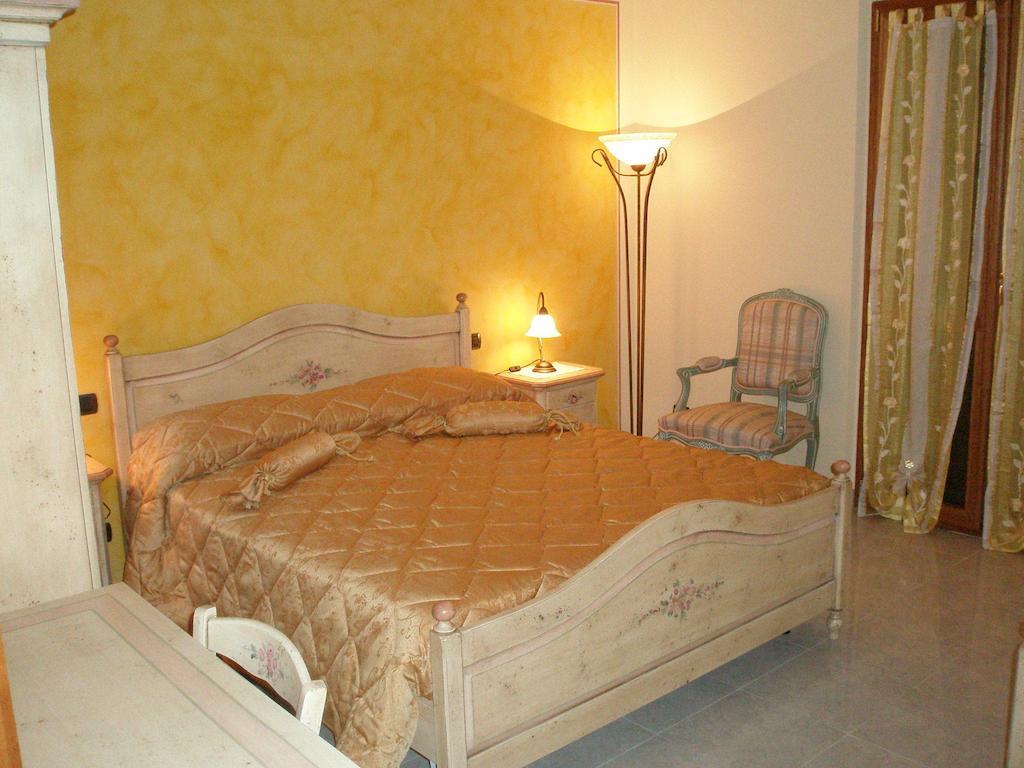 Bed And Breakfast Il Faggio Povegliano Veronese Rom bilde